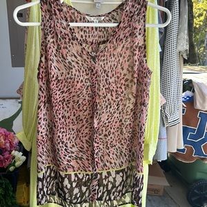 Cabi top sleeveless